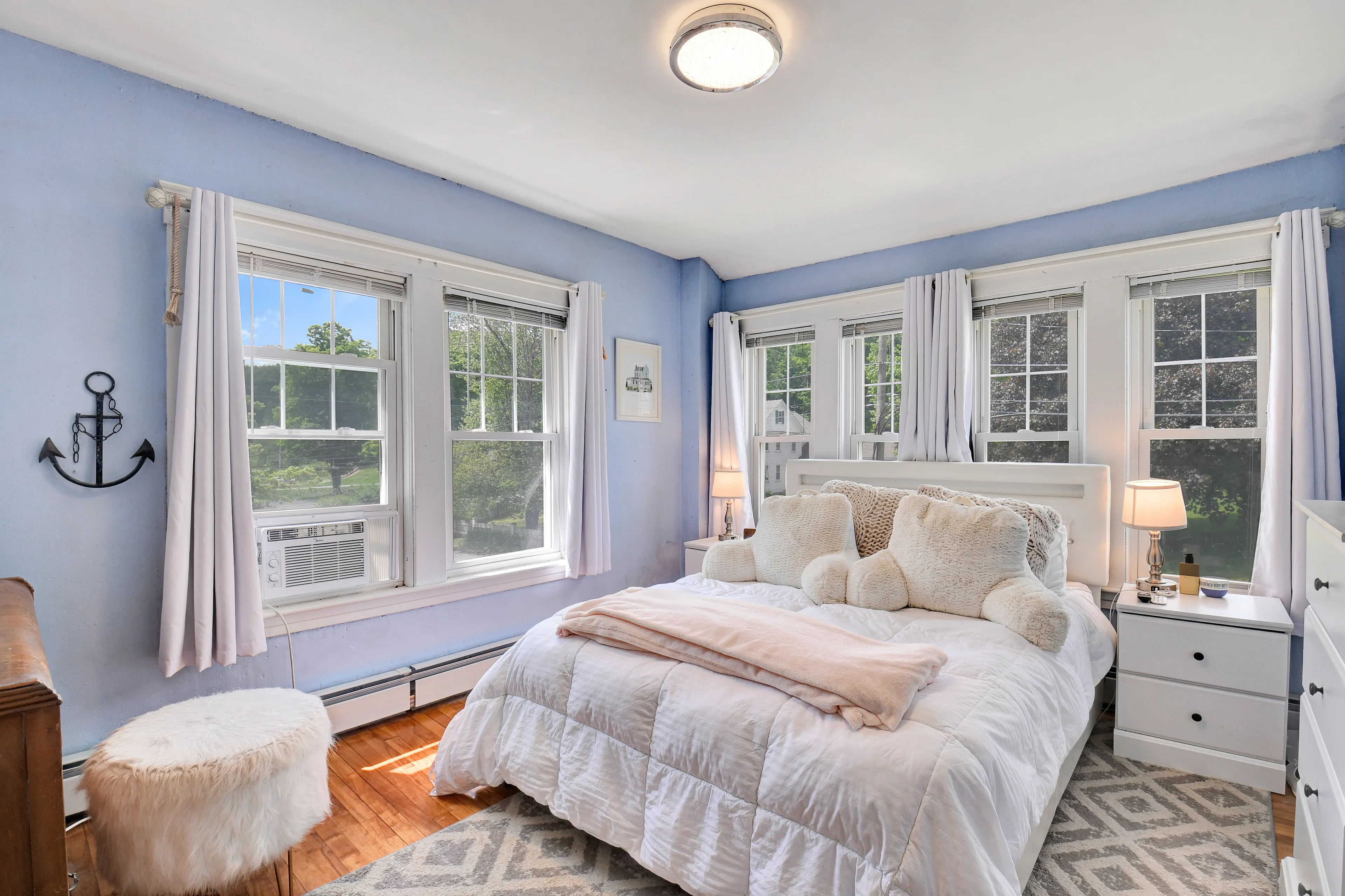 Bedrooms Preview 2