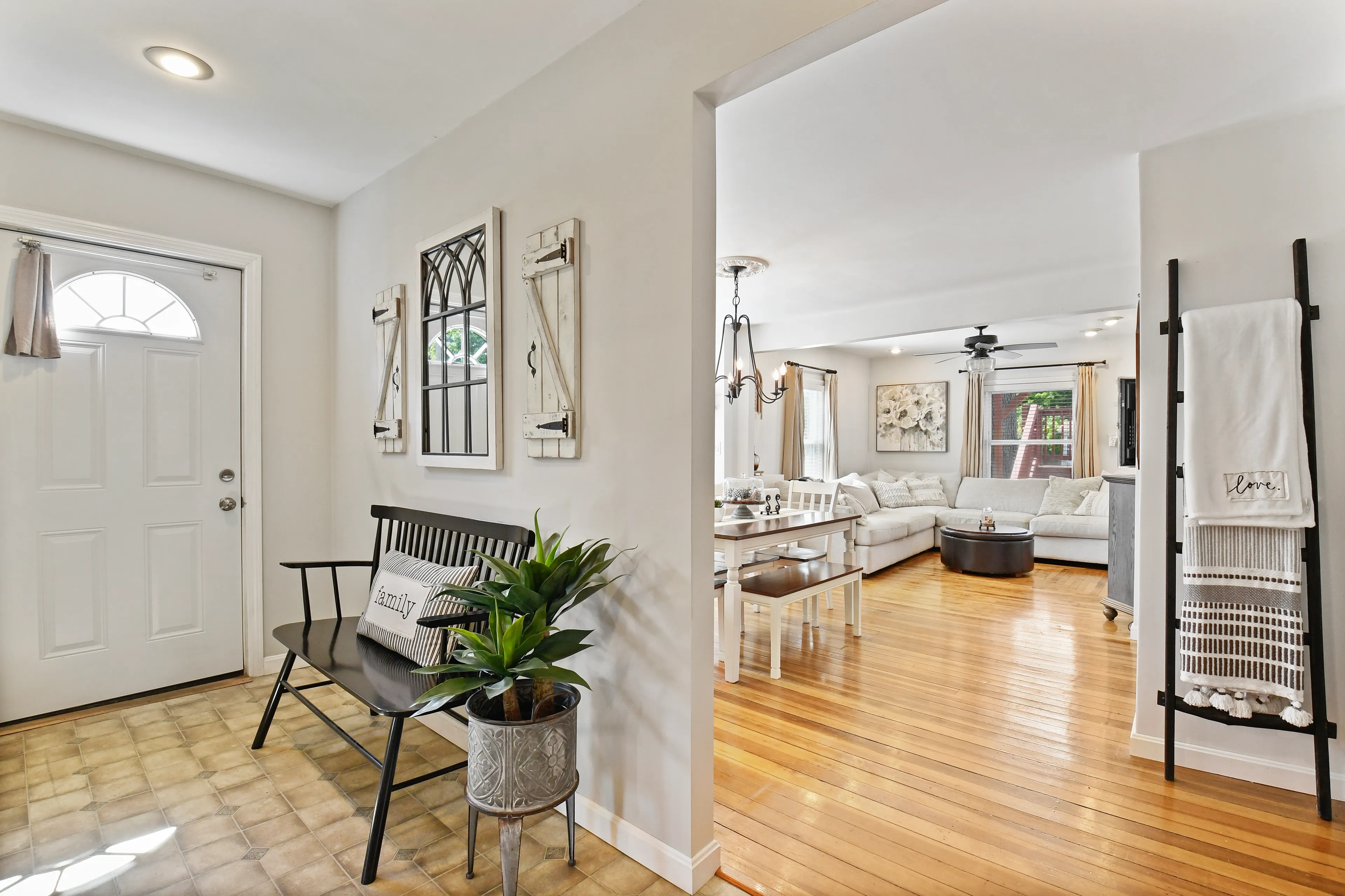 Living Areas Preview 1